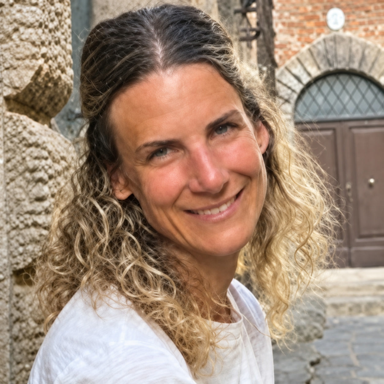 Porträt von Rahel Makwana.